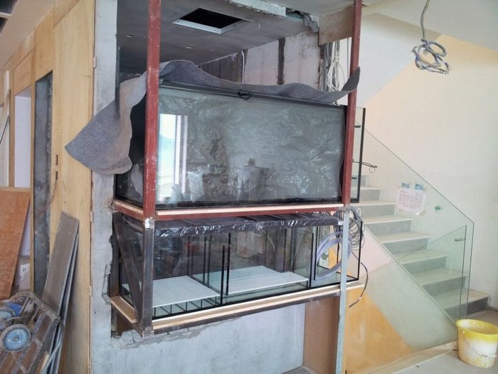 太古城客廳嵌入式住宅魚缸工程案例